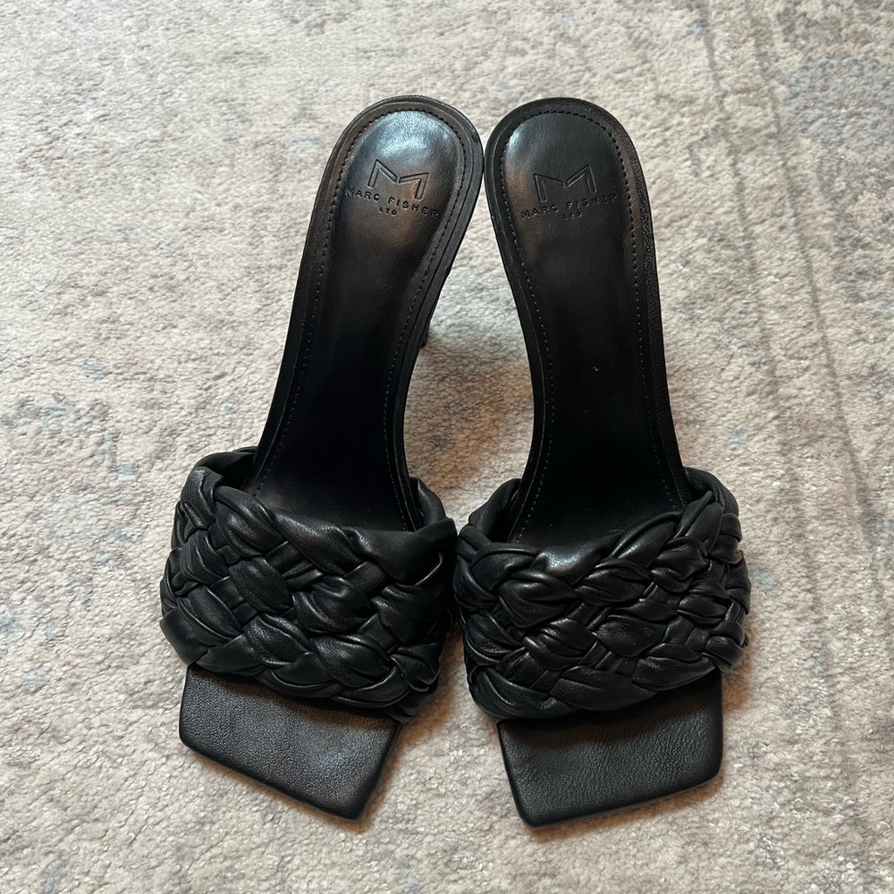 Marc fisher mules